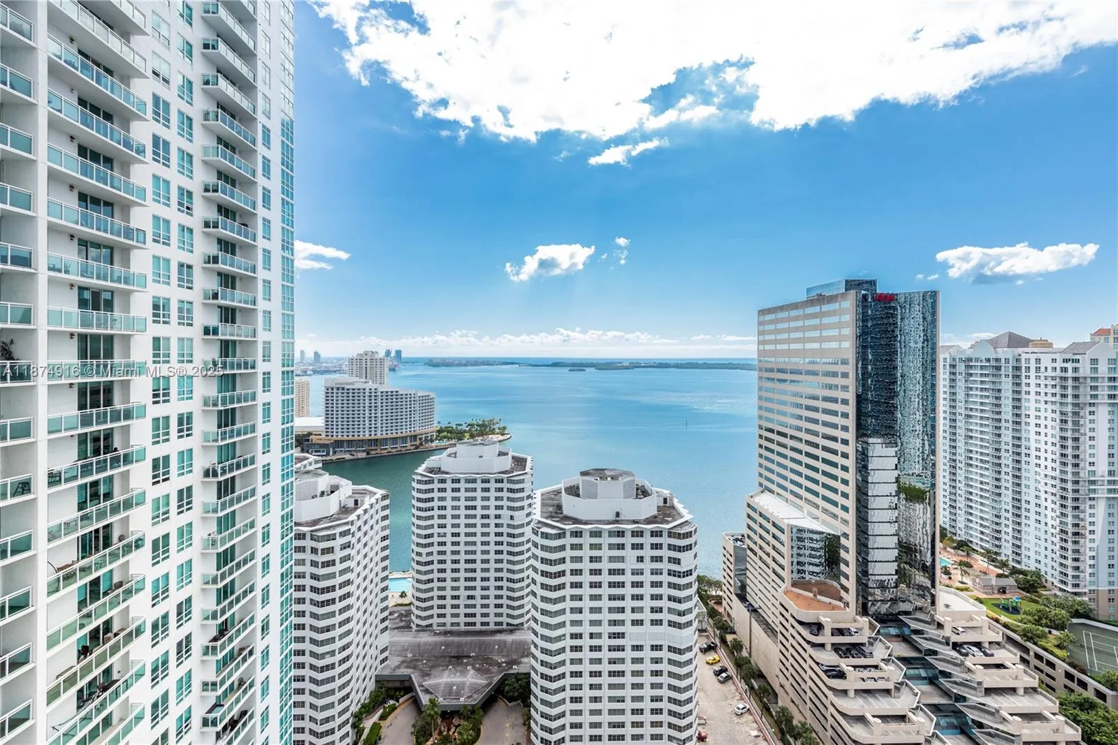 951 Brickell Ave # 3102, Miami, FL 33131 photo 5