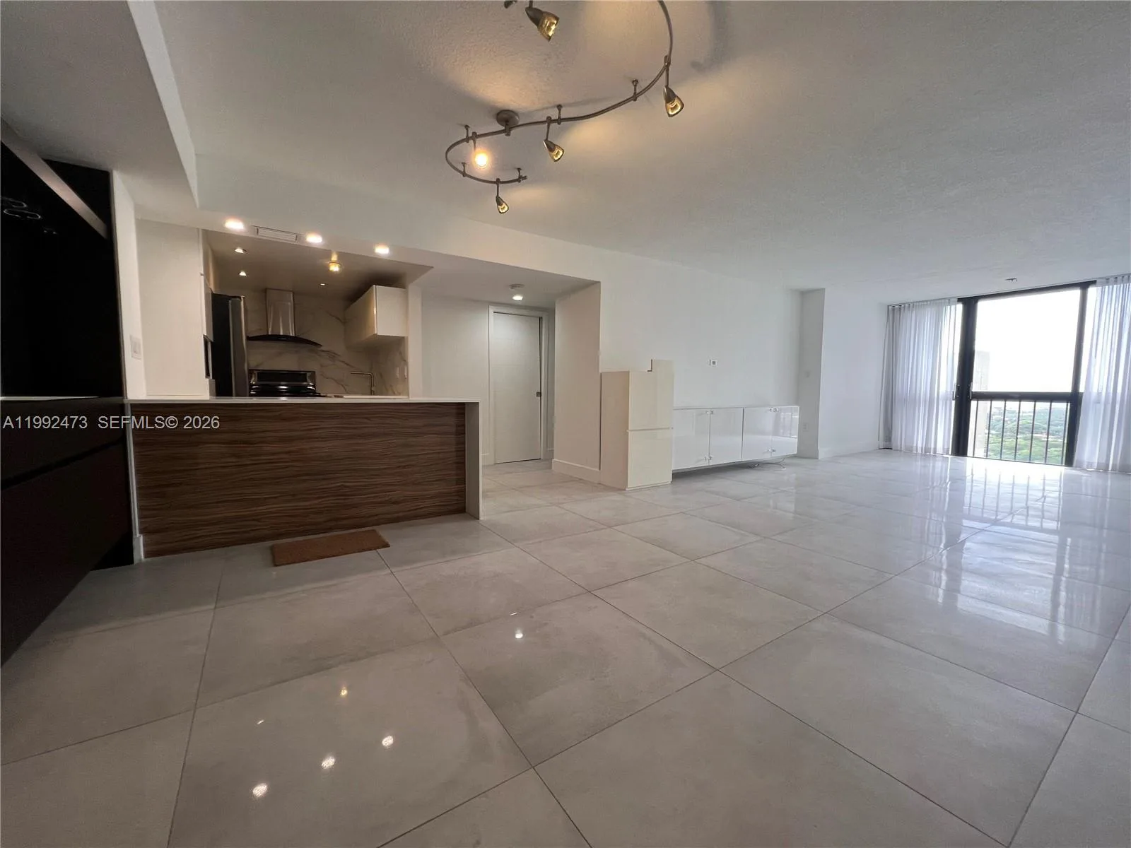 2333 Brickell Ave # 2310, Miami, FL 33129