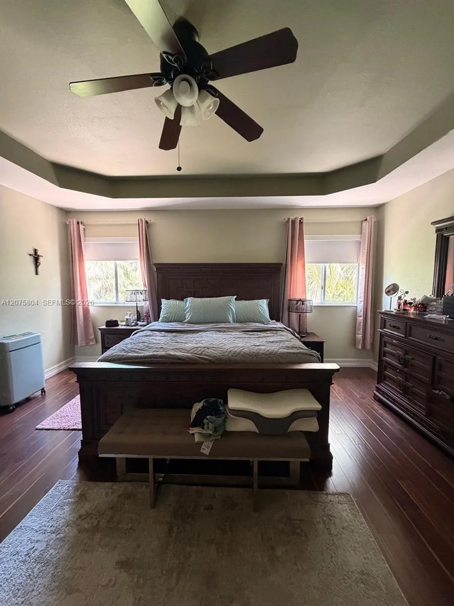Listing photo 13