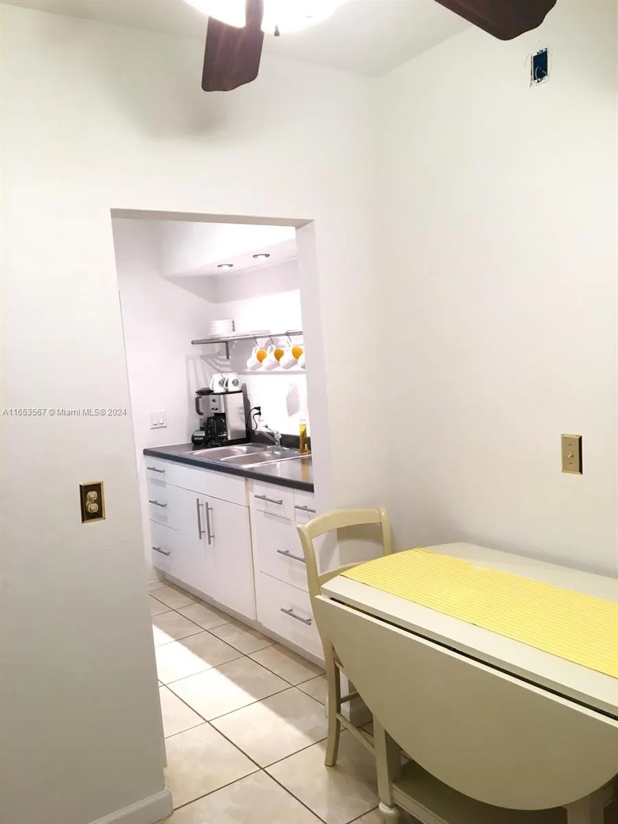1228 Pennsylvania Ave # 3, Miami Beach, FL 33139 photo 10
