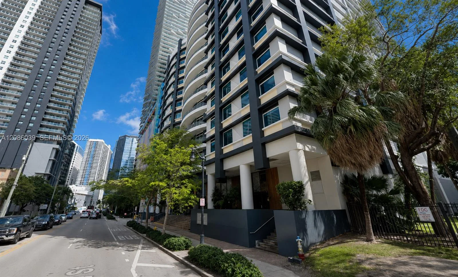 40 SW 13th St # S-1003MZ, Miami, FL 33130
