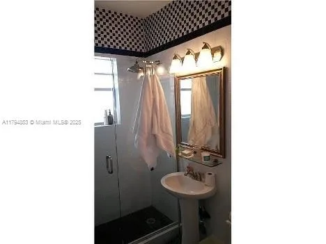 1611 Michigan Ave # 19, Miami Beach, FL 33139 photo 6