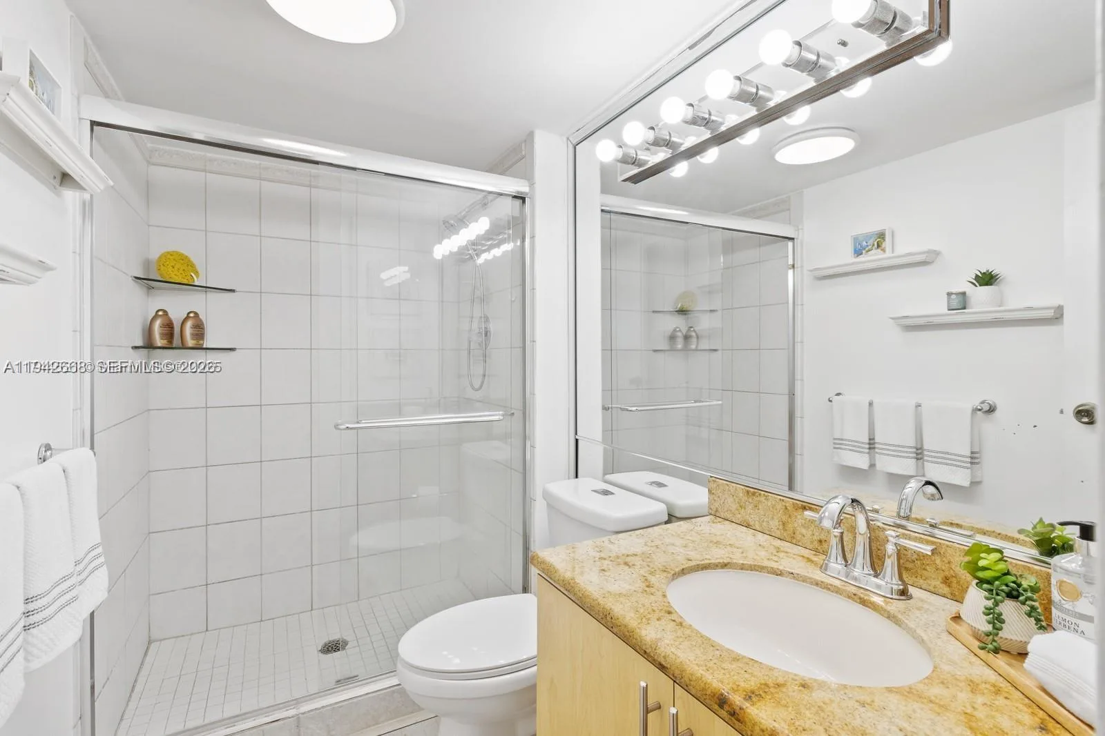100 Bayview Dr # 1024, Sunny Isles Beach, FL 33160 photo 13