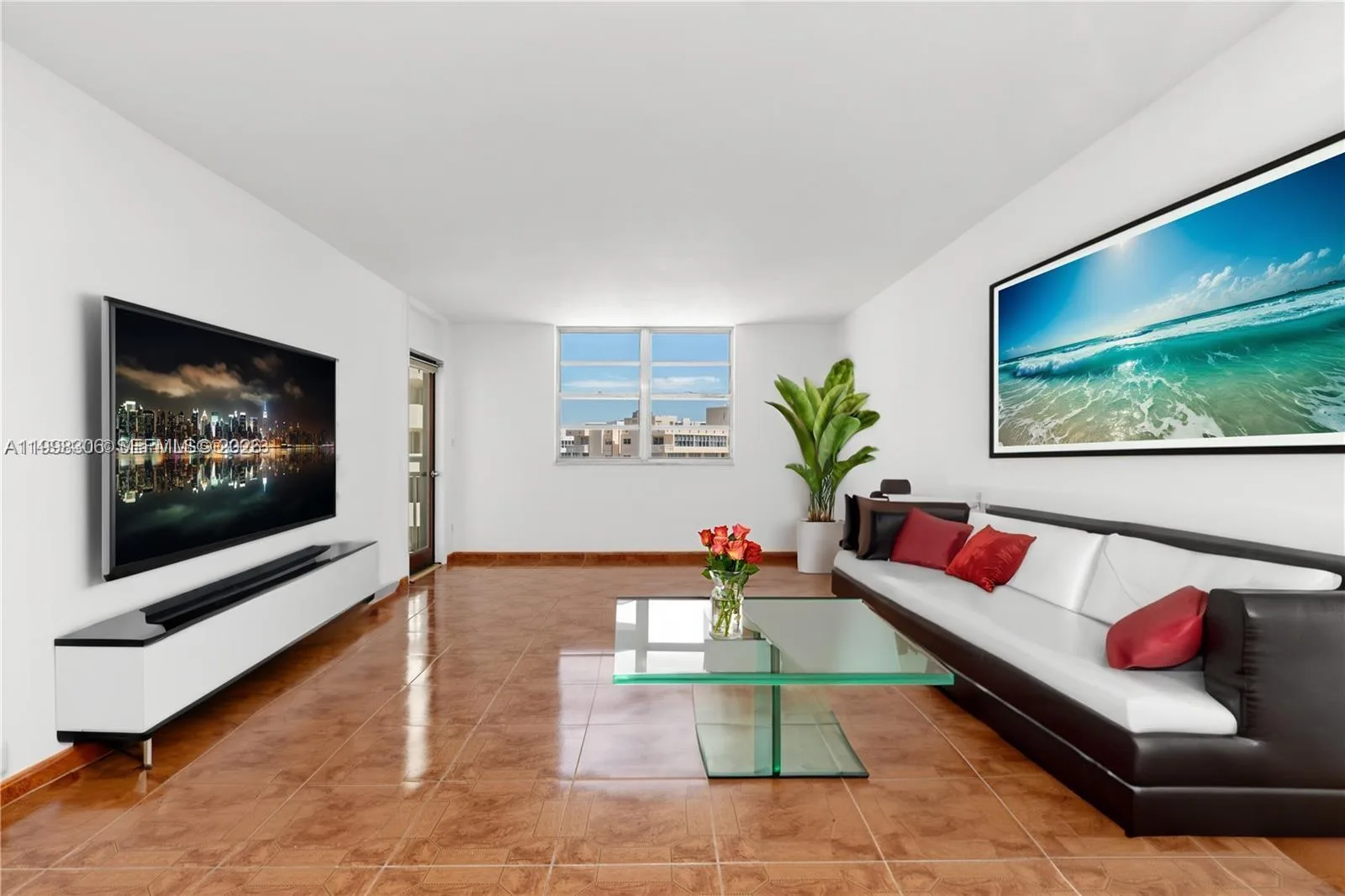 1849 S Ocean Dr # 1103, Hallandale Beach, FL 33009