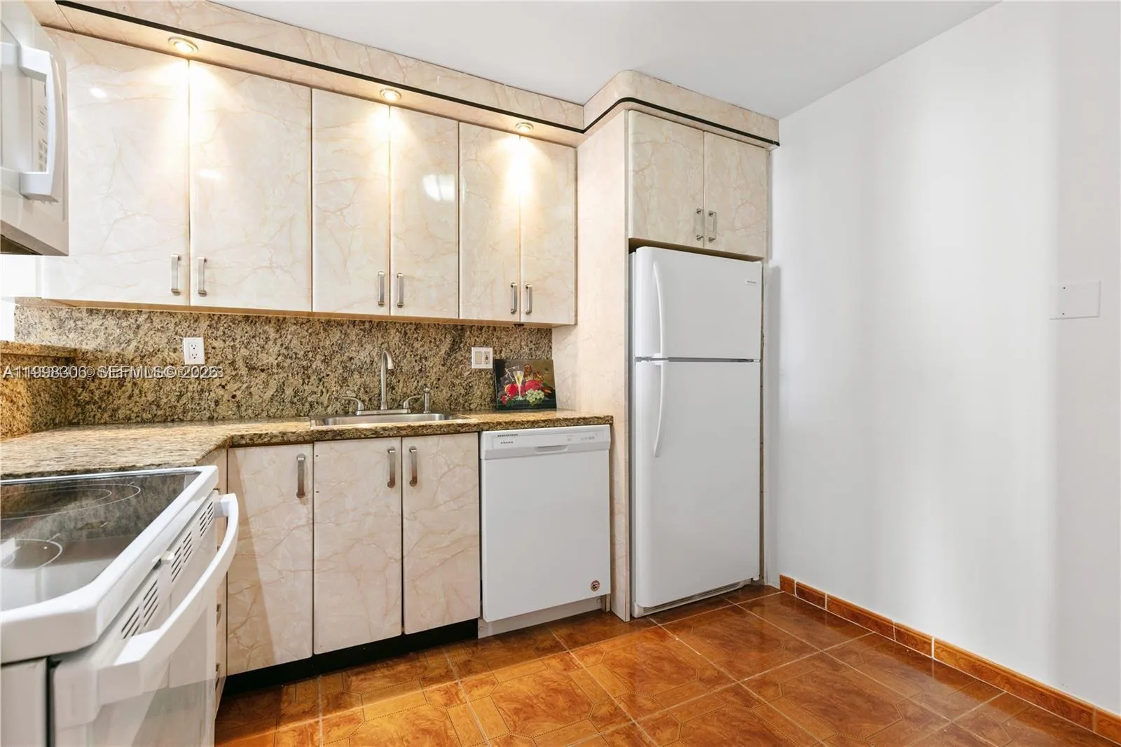 1849 S Ocean Dr # 1103, Hallandale Beach, FL 33009 photo 12
