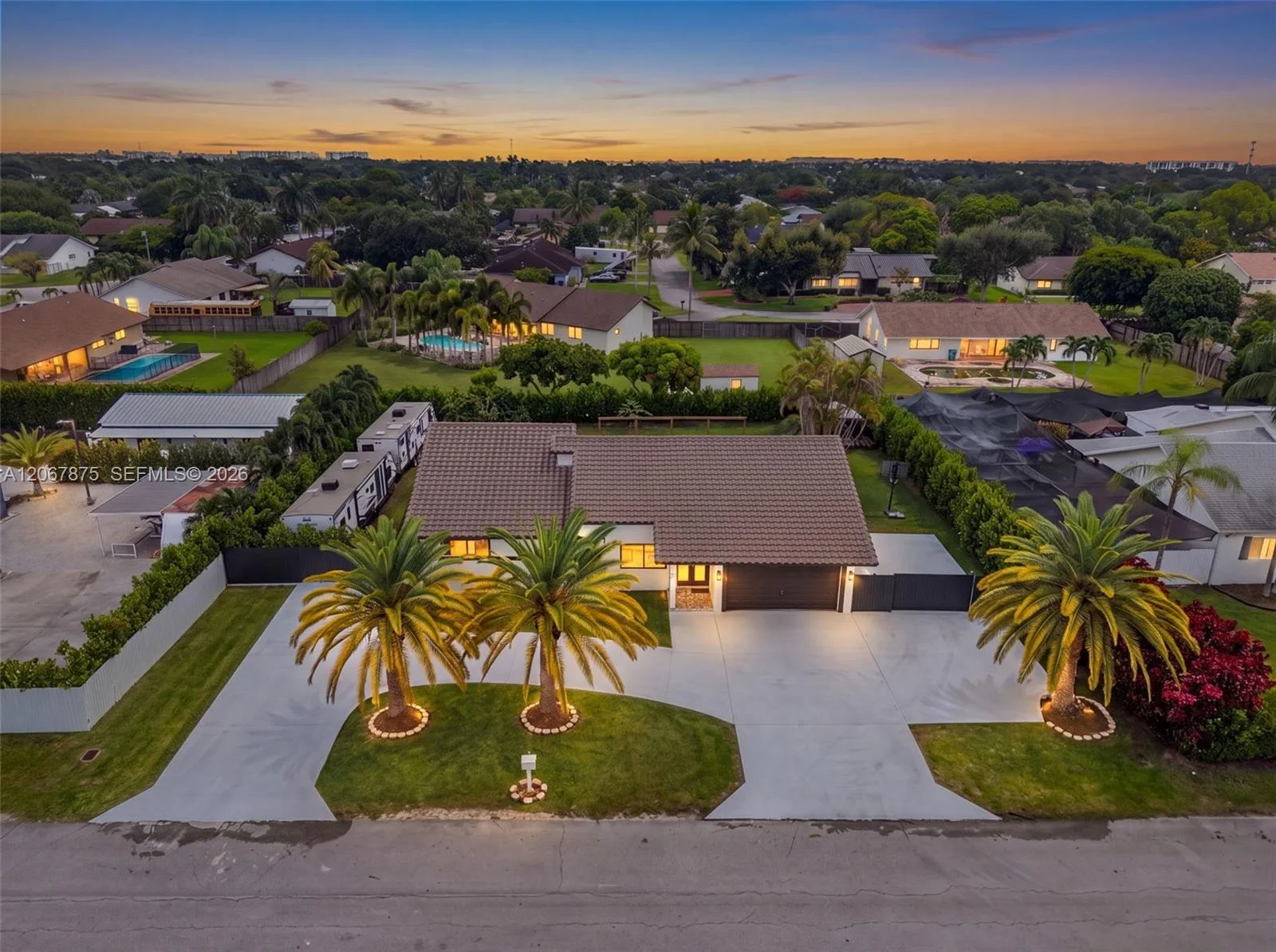 28451 SW 164th Ave, Homestead, FL 33033 photo 2