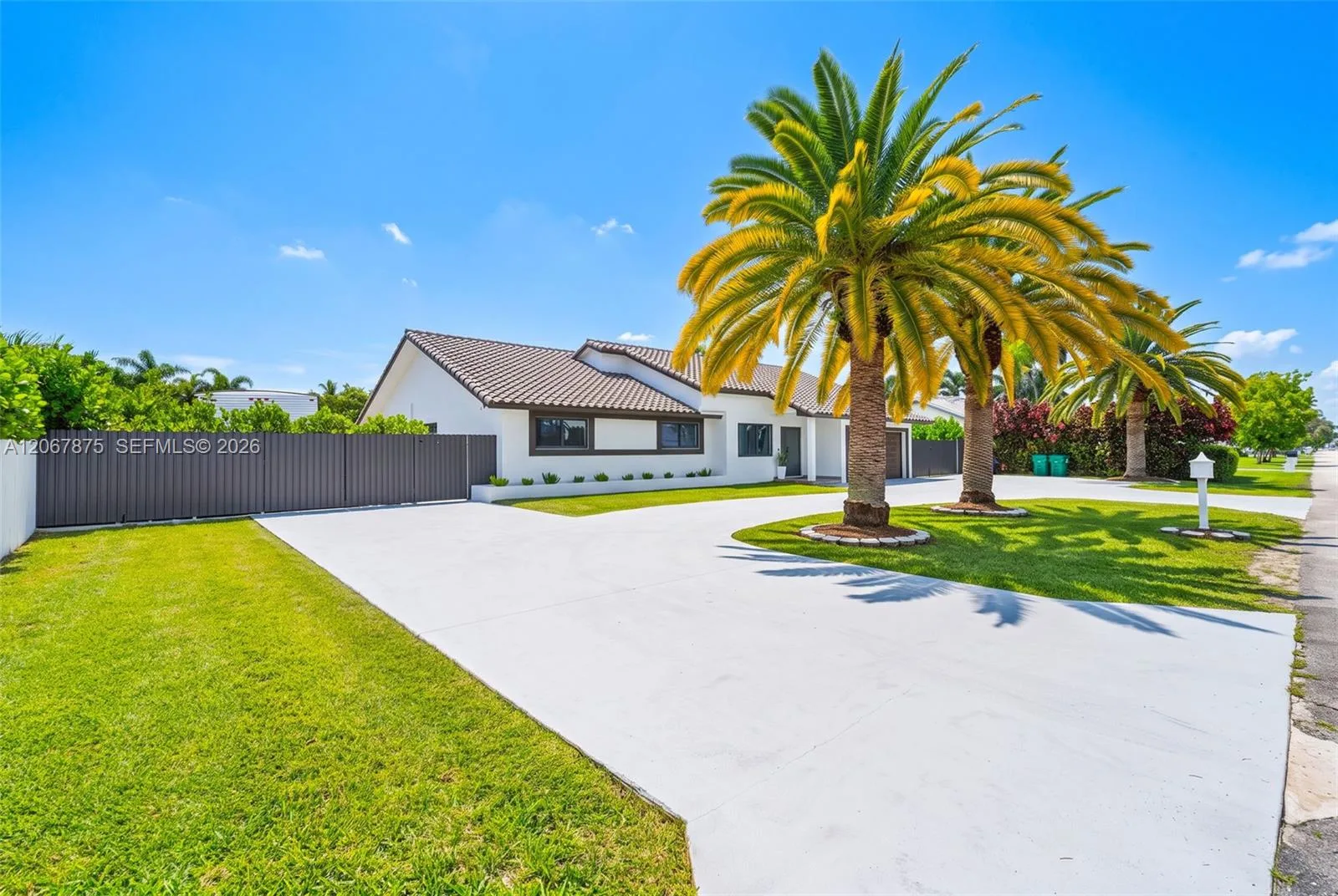 28451 SW 164th Ave, Homestead, FL 33033 photo 3