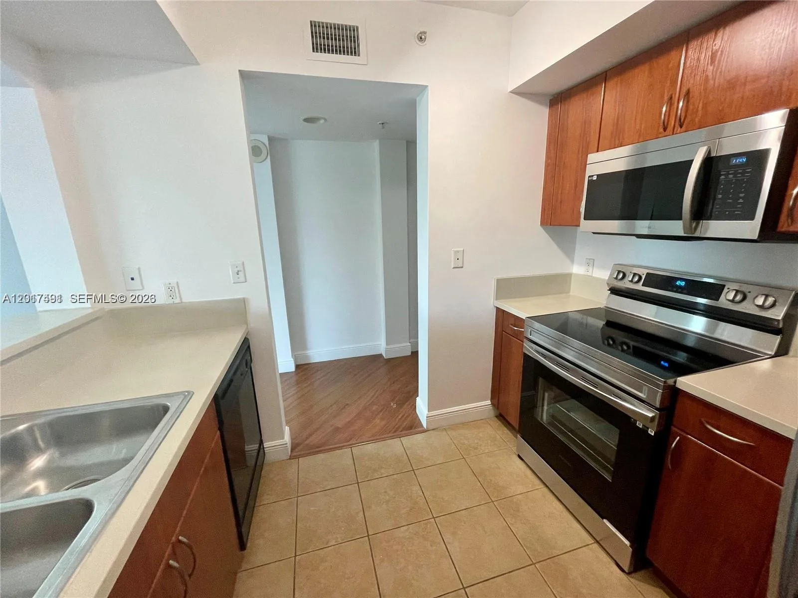 9201 Collins Ave # 321, Surfside, FL 33154 photo 7
