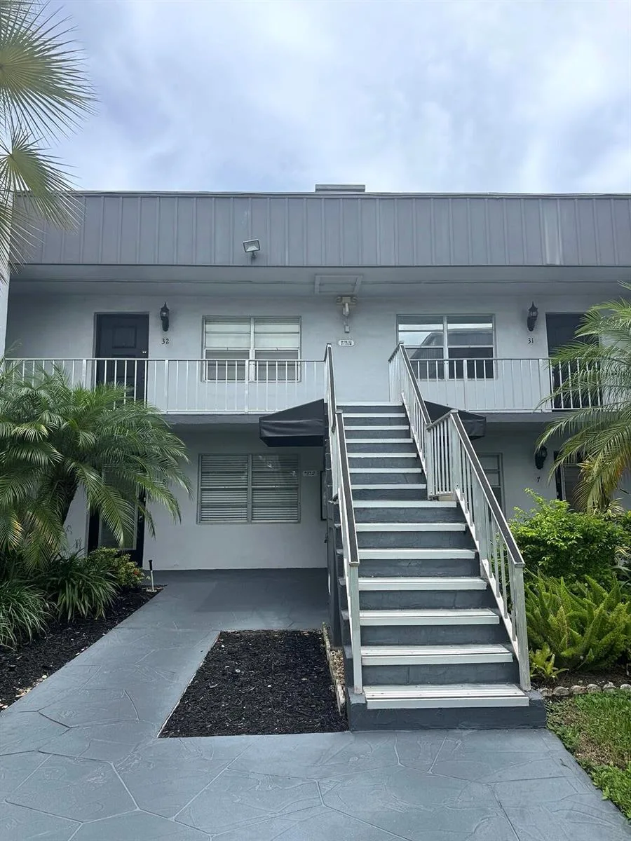 32 NORMANDY A # 32, Delray Beach, FL 33484