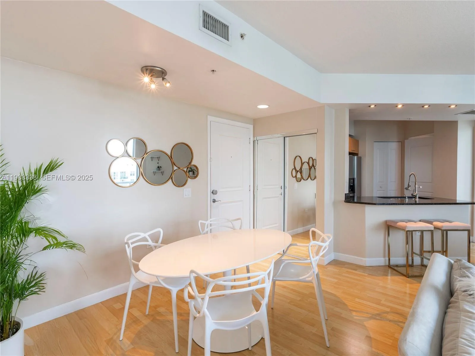 480 NE 30th St # 1103, Miami, FL 33137 photo 10