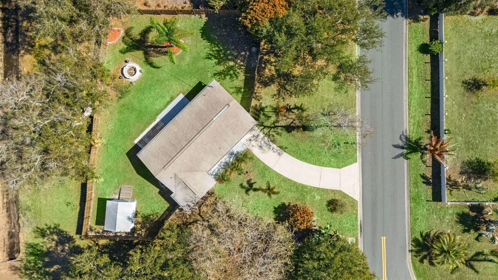 126 Ormond Court, Sebastian, FL 32958 photo 2