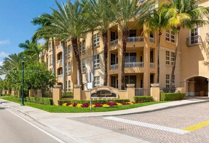 3001 NE 185th St # 431, Aventura, FL 33180
