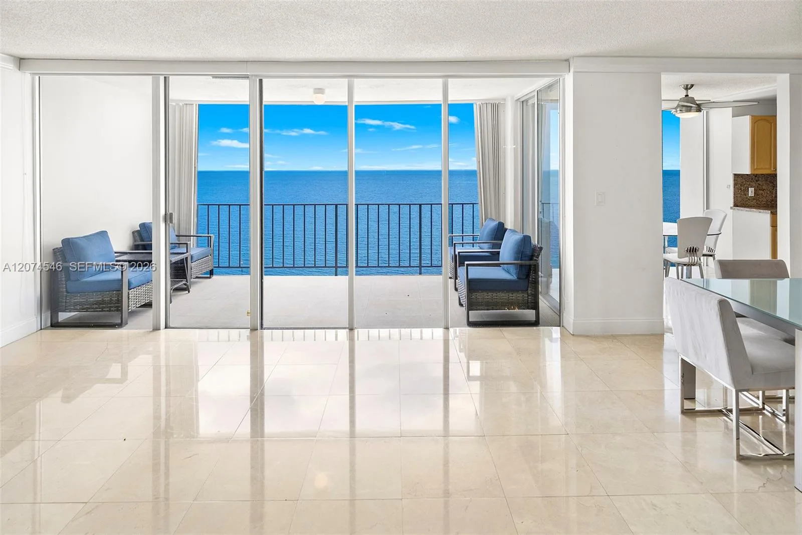 881 Ocean Dr # 16F, Key Biscayne, FL 33149 photo 8