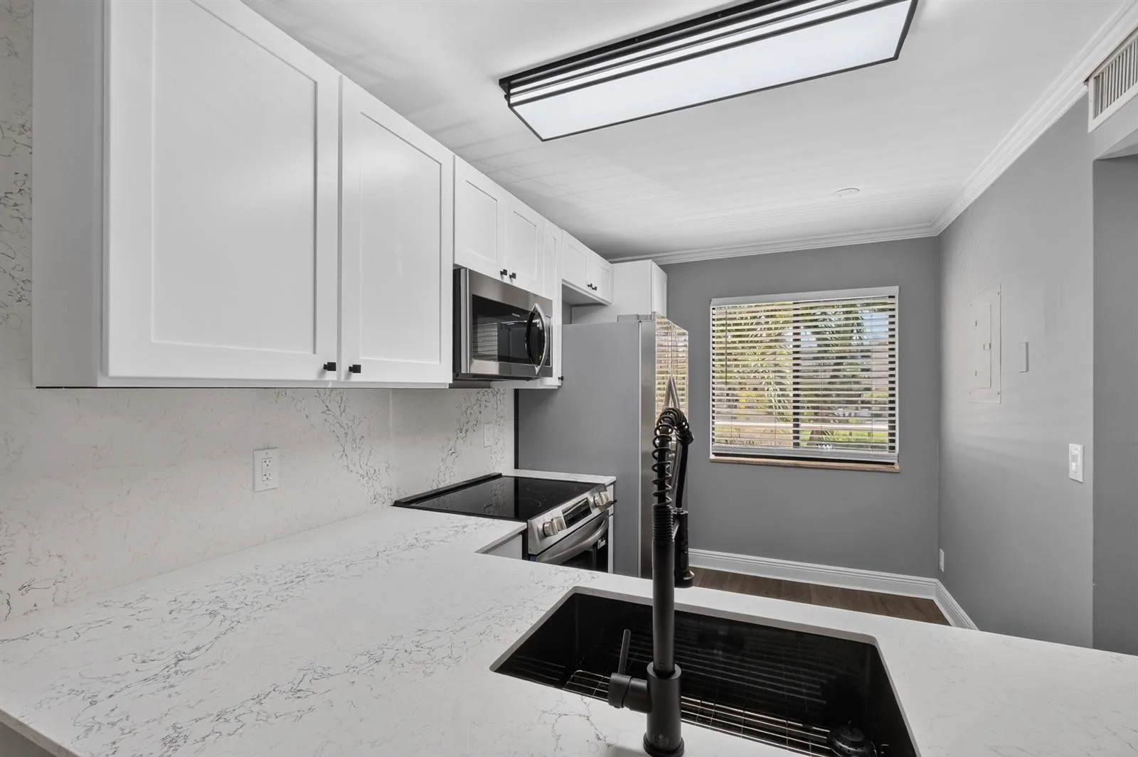 6935 Huntington Lane # 207, Delray Beach, FL 33446