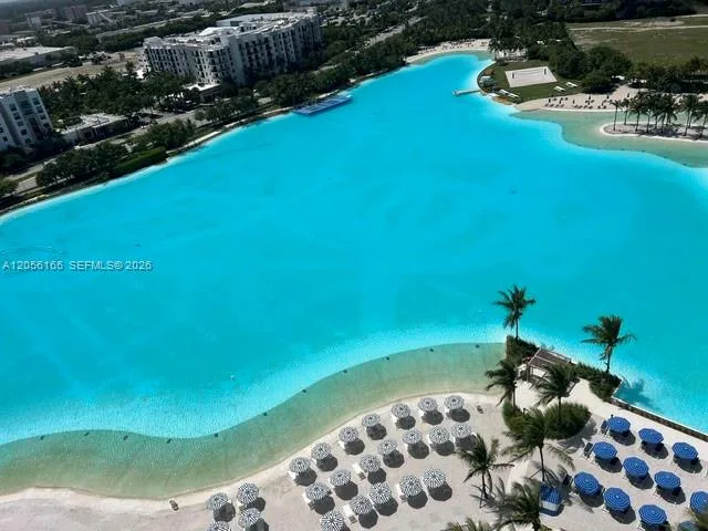 2411 Laguna circle # 1509, Miami, FL 33181