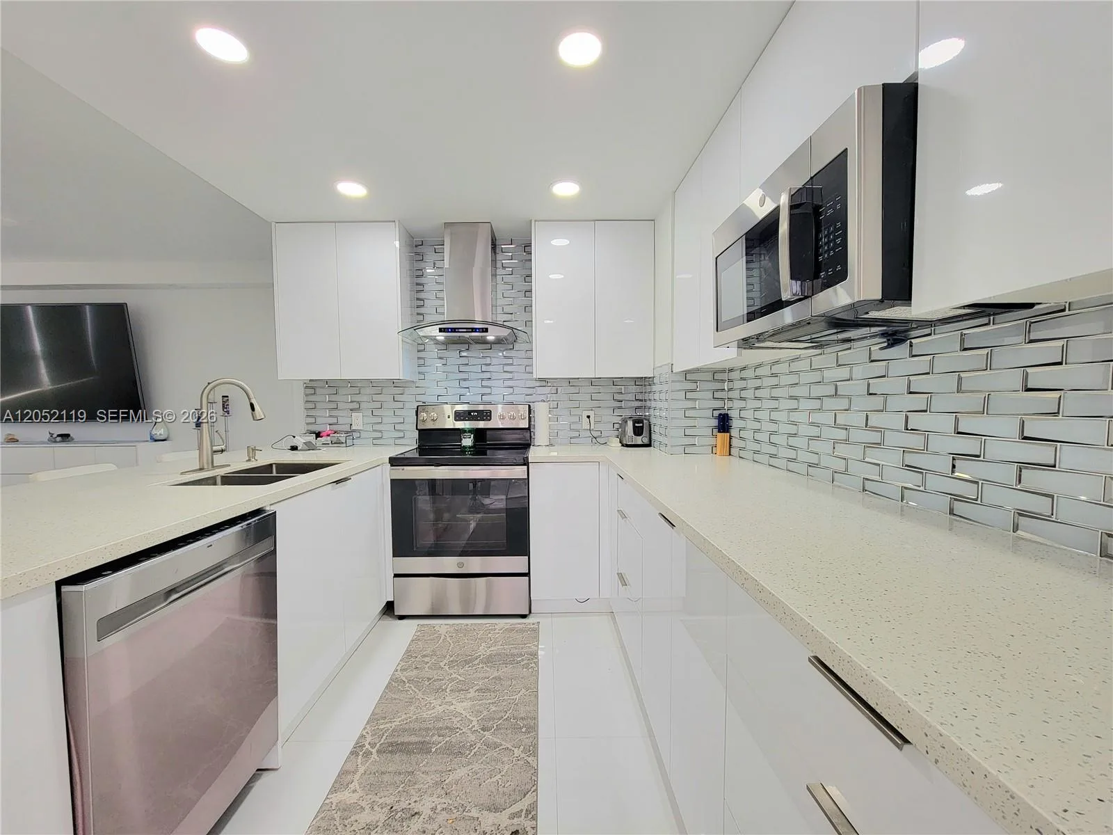 3505 S Ocean Dr # 901, Hollywood, FL 33019 photo 5