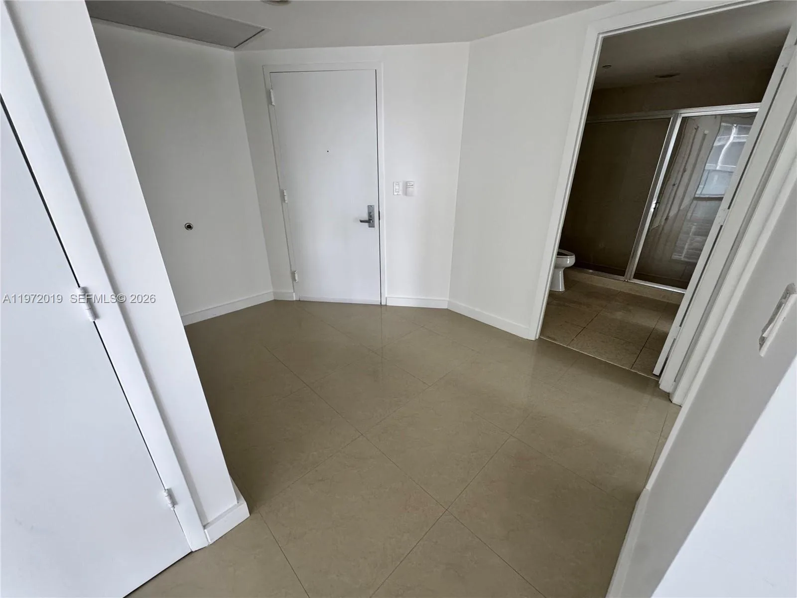 495 Brickell Ave # 1810, Miami, FL 33131 photo 11