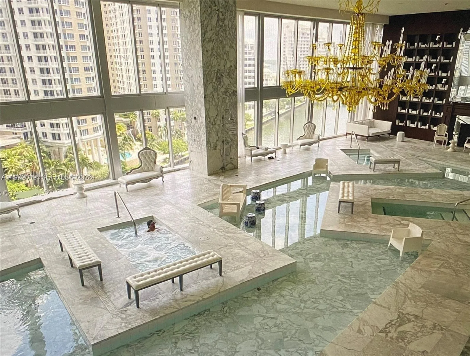 495 Brickell Ave # 1810, Miami, FL 33131 photo 5