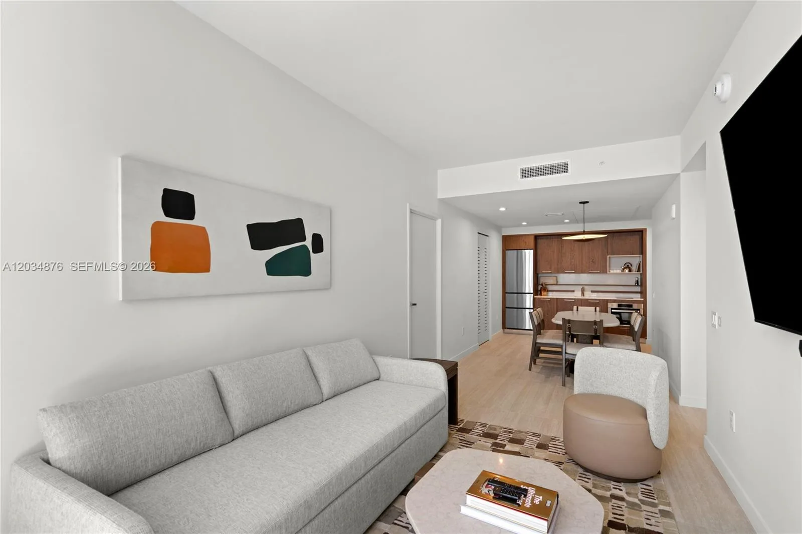 1611 SW 2nd Ave # 816, Miami, FL 33129