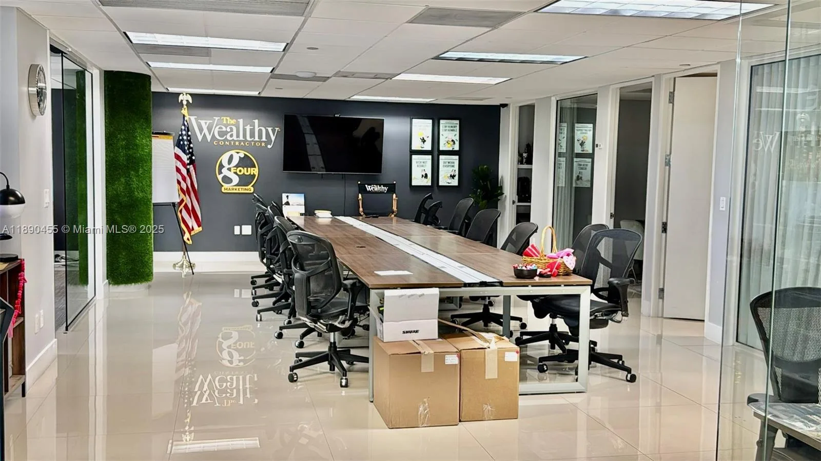 2100 Ponce De Leon Blvd # 1090, Coral Gables, FL 33134 photo 3