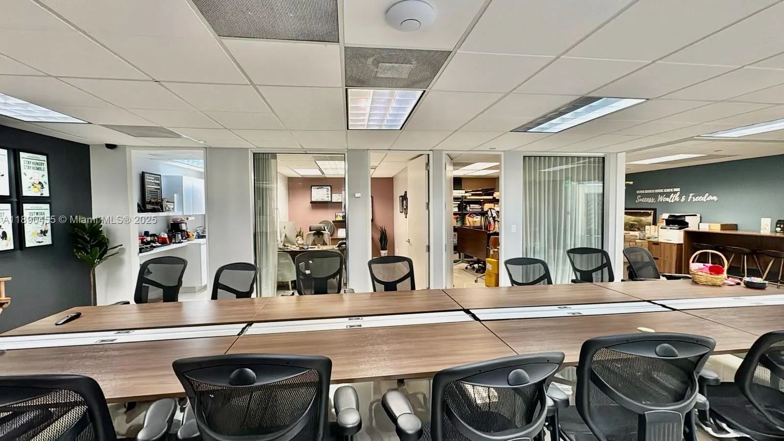 2100 Ponce De Leon Blvd # 1090, Coral Gables, FL 33134 photo 5
