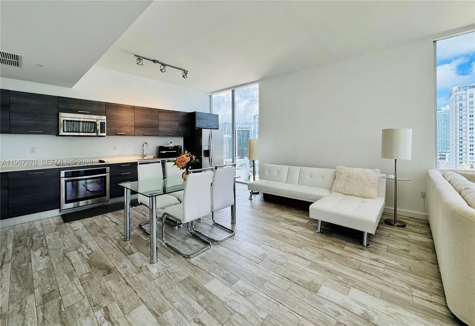 Listing