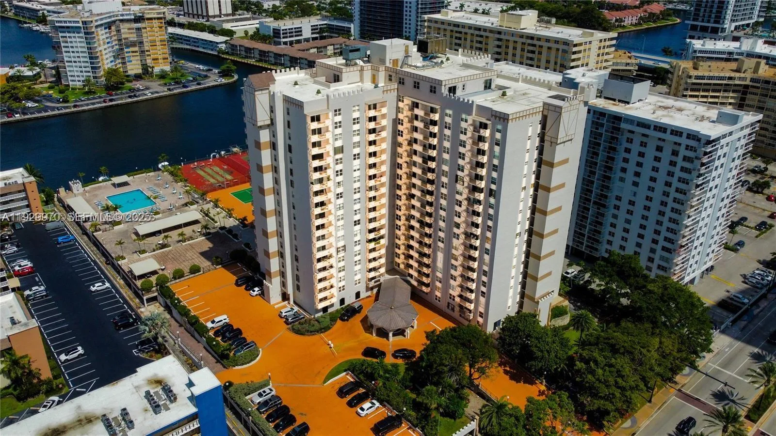 1865 S Ocean Dr # 7B, Hallandale Beach, FL 33009 photo 4