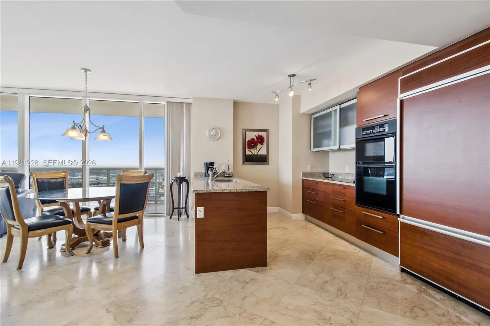 1830 S Ocean Dr # 4606, Hallandale Beach, FL 33009 photo 3