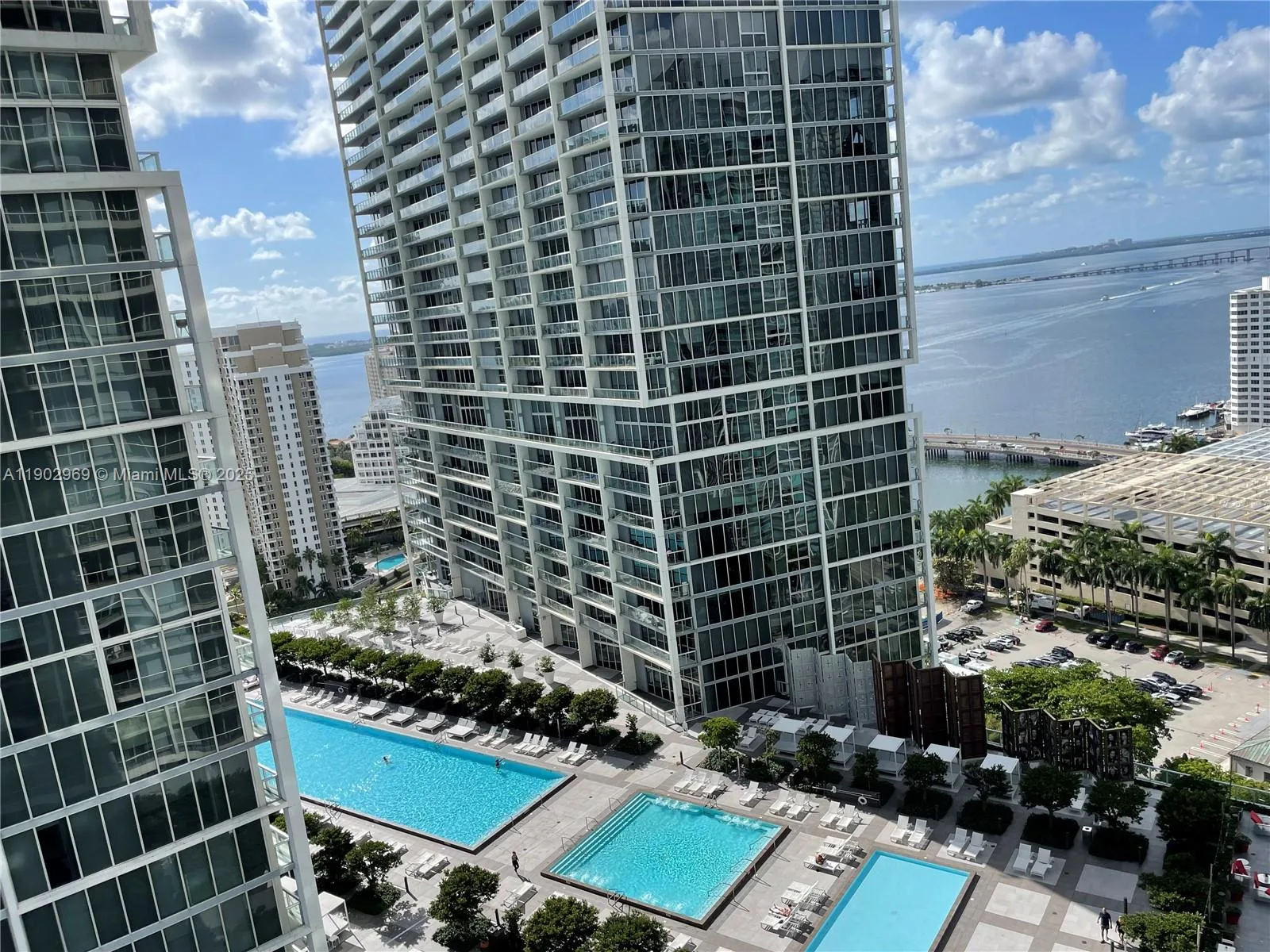485 Brickell Ave # 2602, Miami, FL 33131 photo 2