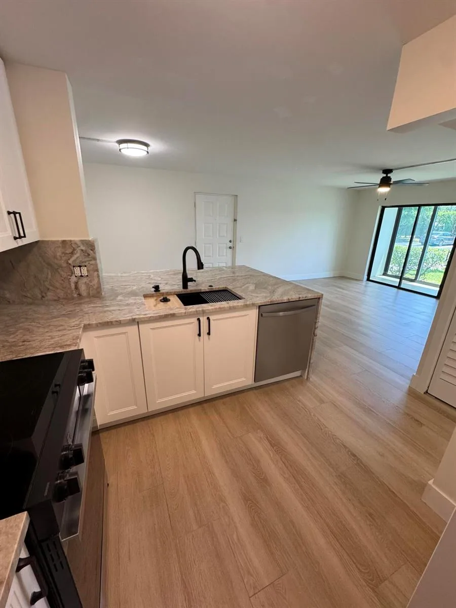 629 Sea Pine Way # C1, FL 33415 — photo 4 of 23