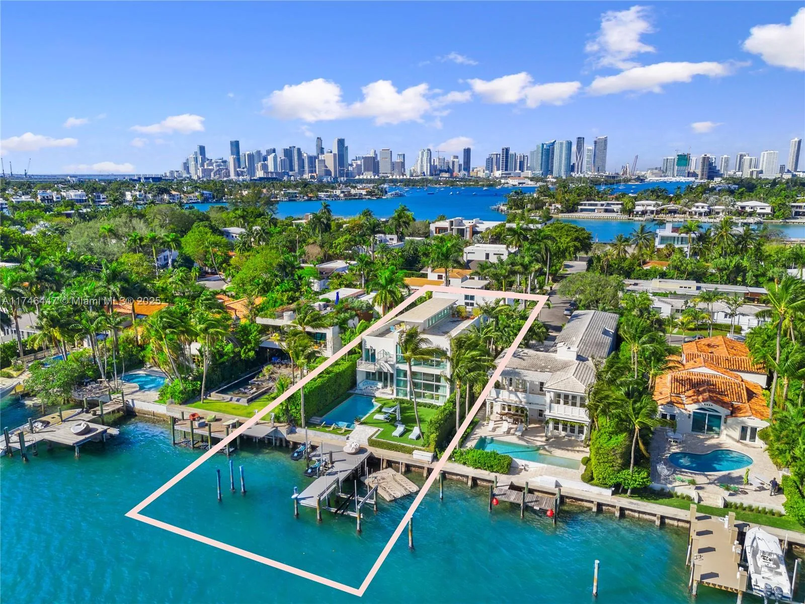 227 E DILIDO DR, Miami Beach, FL 33139
