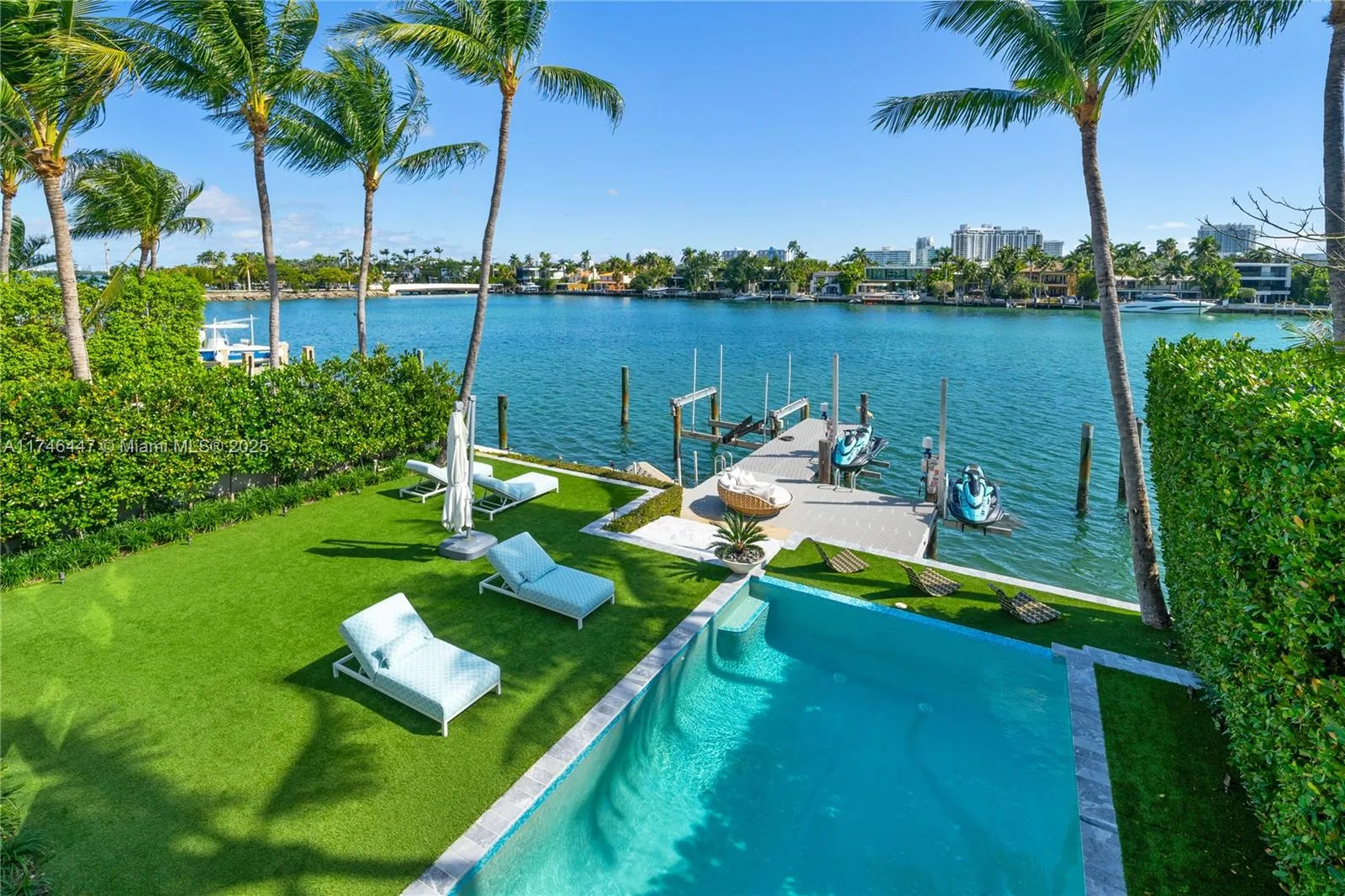 227 E DILIDO DR, Miami Beach, FL 33139 photo 3