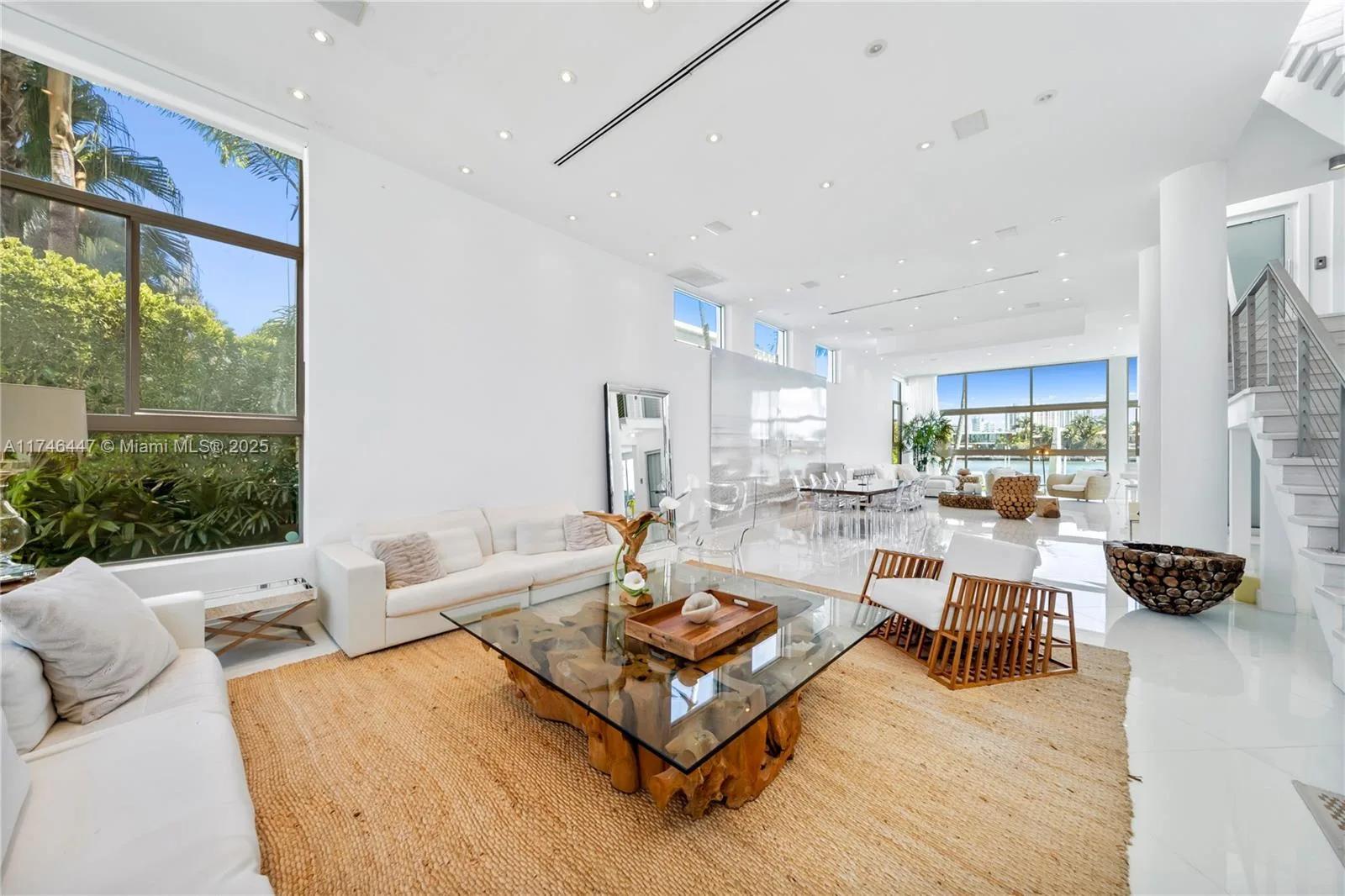 227 E DILIDO DR, Miami Beach, FL 33139 photo 5