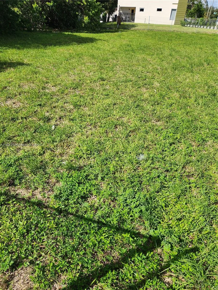 11110/20 NW 17th Ave, Miami, FL 33167 photo 9