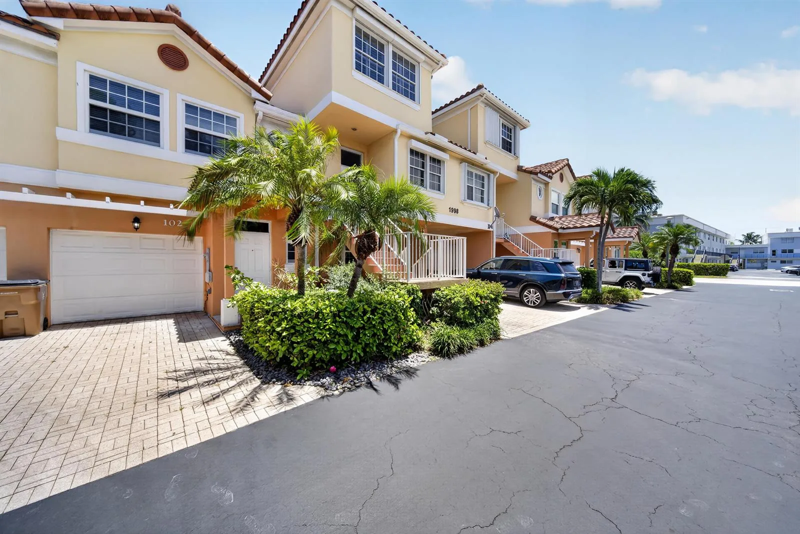 1998 NE 7TH Street # 103, Deerfield Beach, FL 33441 photo 2
