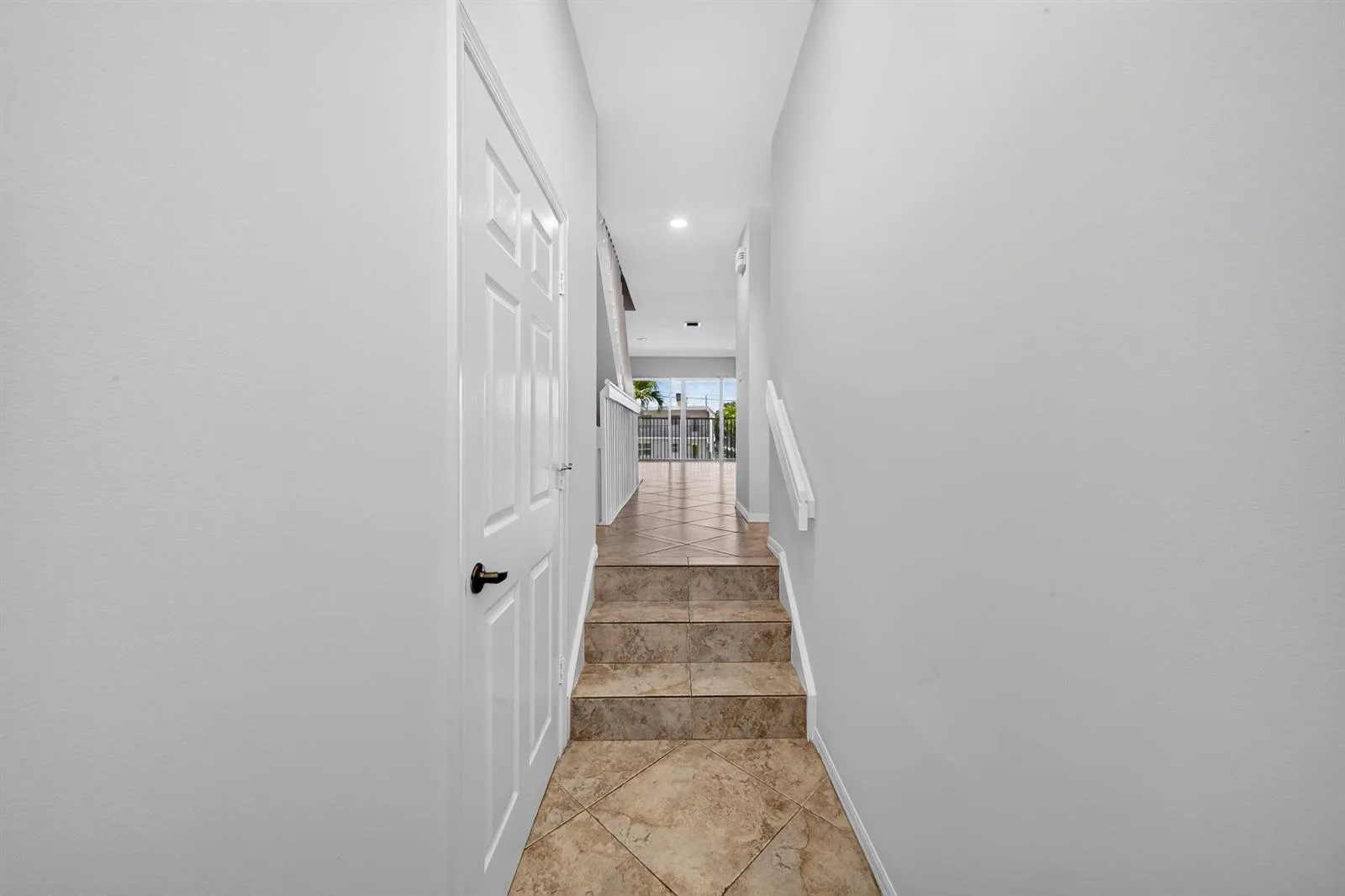 1998 NE 7TH Street # 103, Deerfield Beach, FL 33441 photo 4