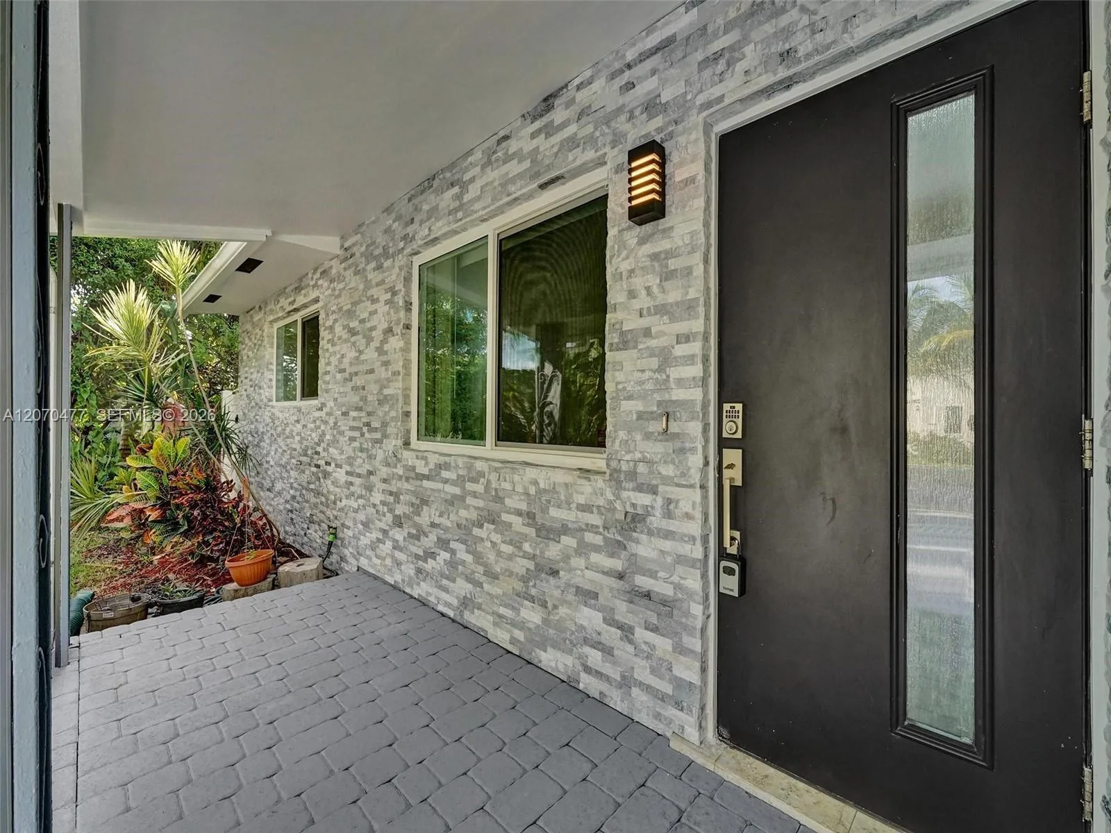 2446 Fillmore St, Hollywood, FL 33020 photo 10
