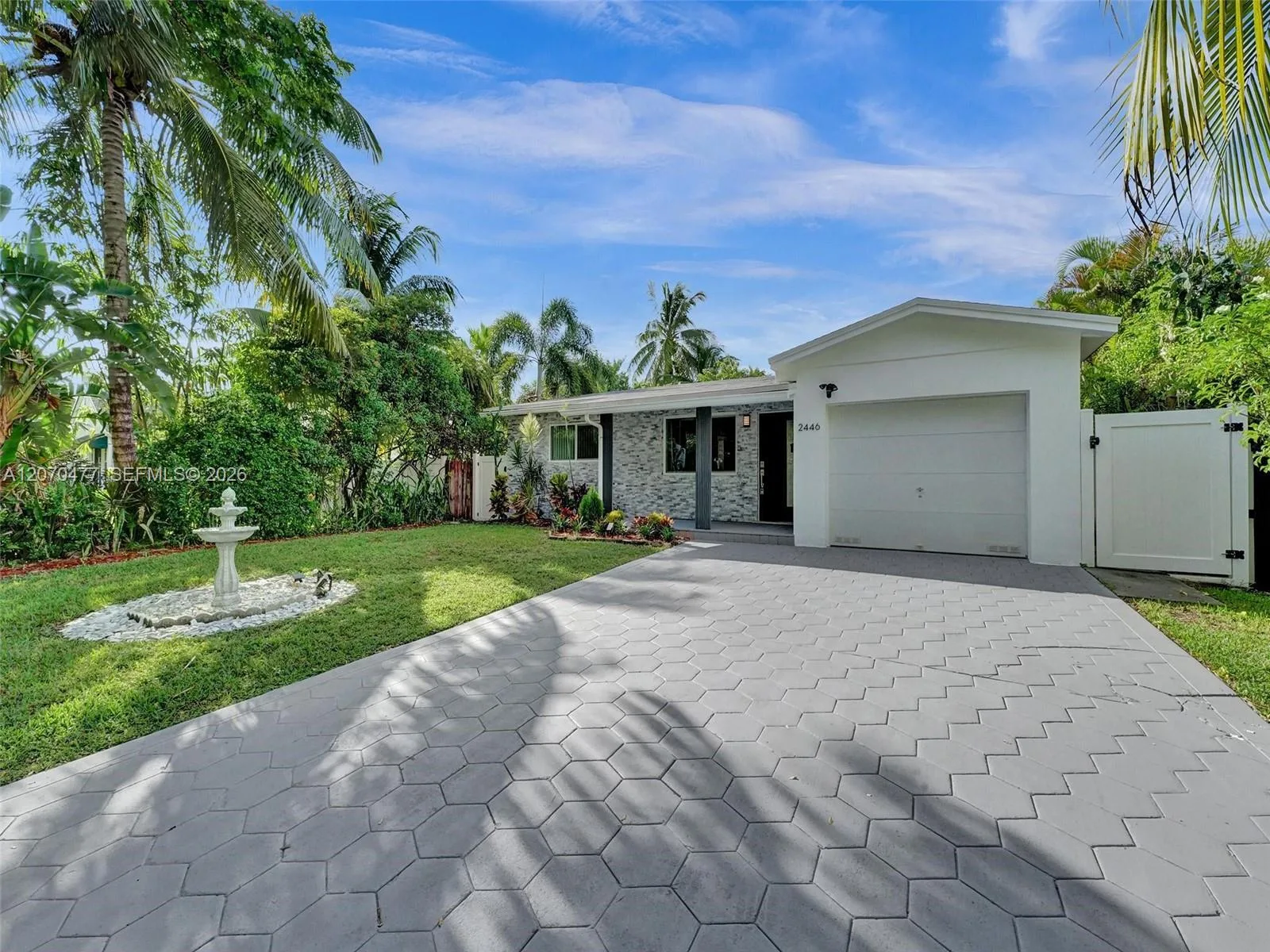 2446 Fillmore St, Hollywood, FL 33020 photo 6