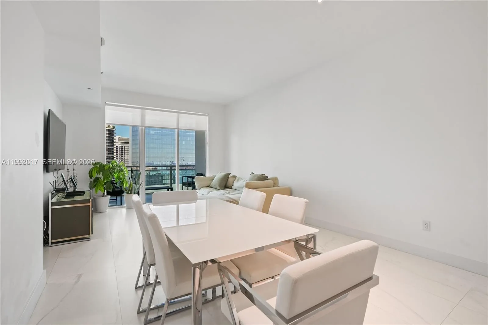 950 Brickell Bay Dr # 4101, Miami, FL 33131 photo 7