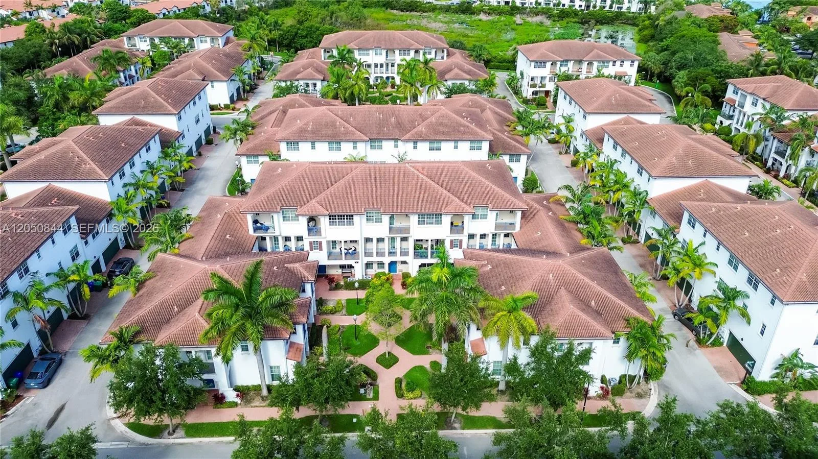 2828 SW 119th Way, Miramar, FL 33025 photo 4