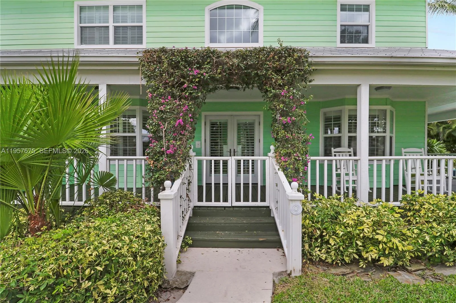 8445 SE Bayberry Ter, Hobe Sound, FL 33455 photo 2
