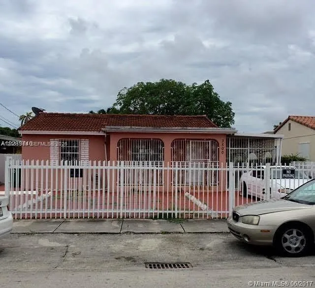 3500 NW 16th Ter, Miami, FL 33125