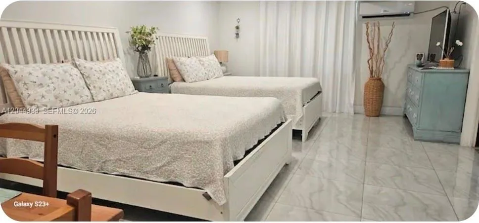 144 NW 7th Ave # 2, Dania Beach, FL 33004