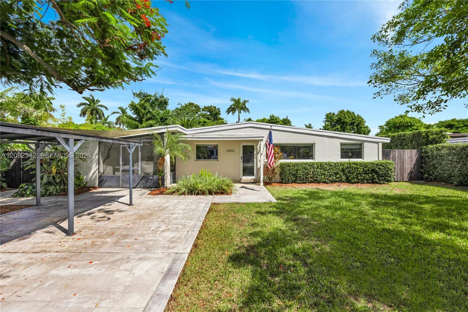 6843 SW 53rd St, Miami, FL 33155