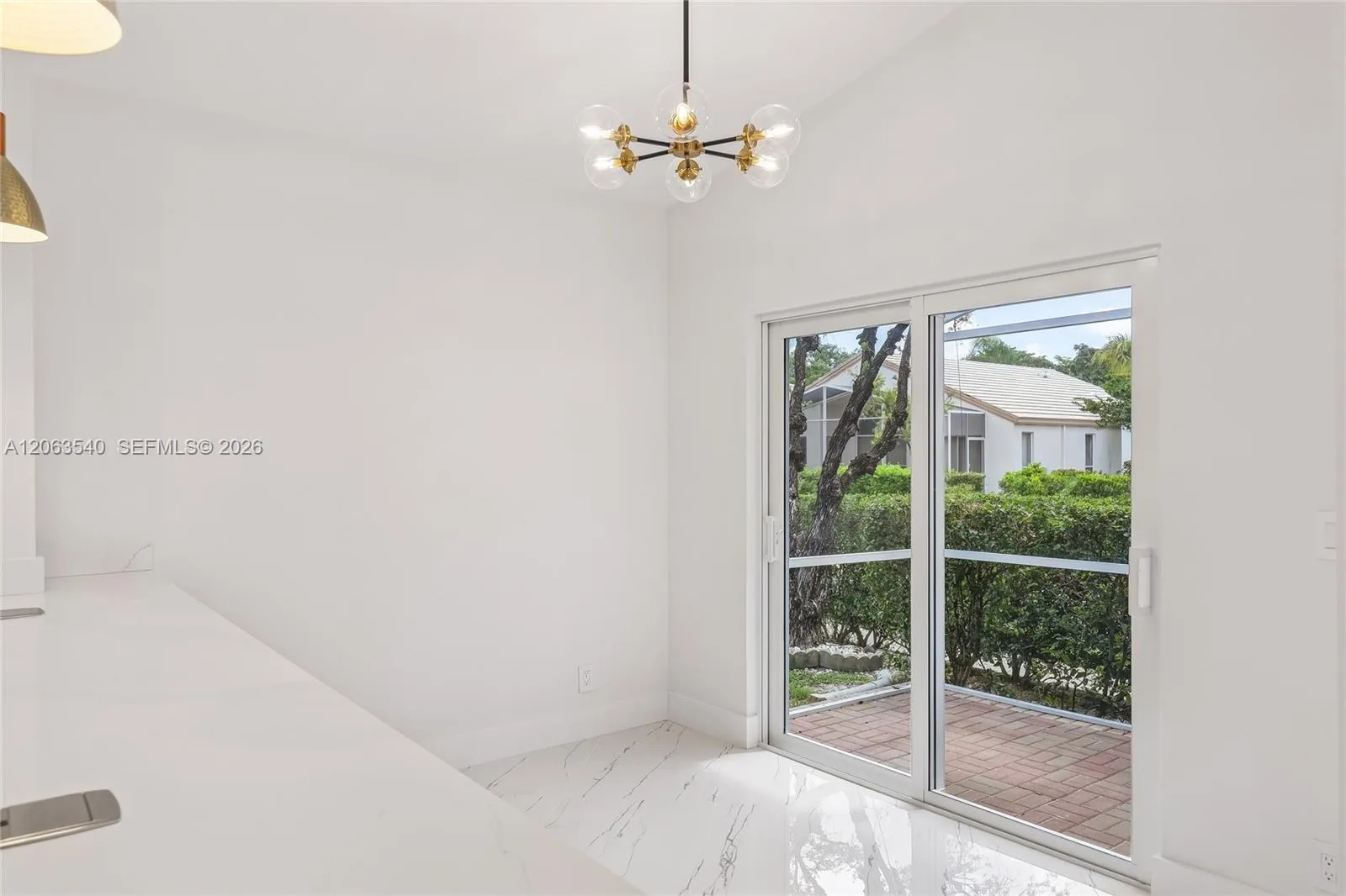 9613 NW 8th Cir, Plantation, FL 33324 photo 8