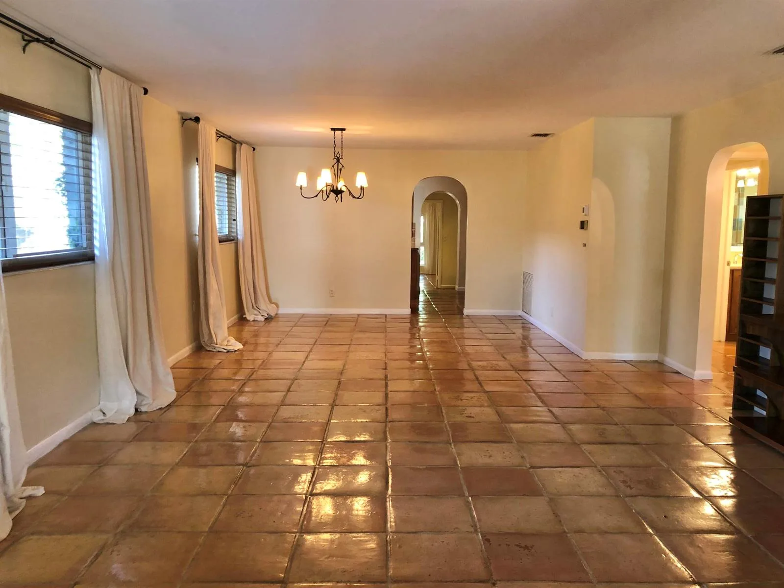 1031 Lincoln Street, Hollywood, FL 33019 photo 5