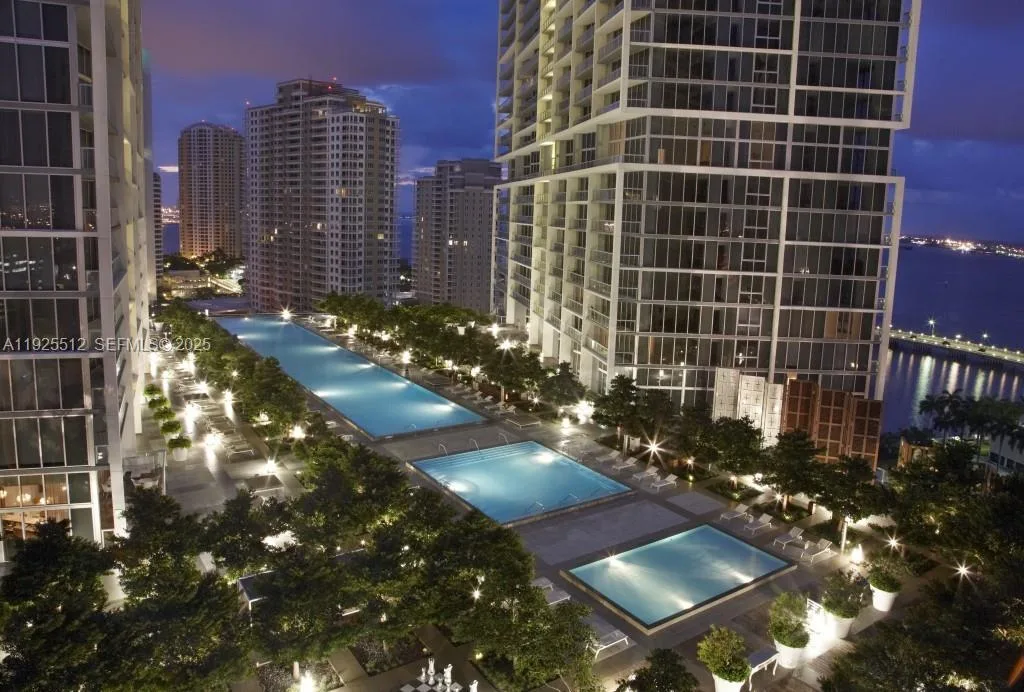 485 Brickell Ave # 3307, Miami, FL 33131 photo 10