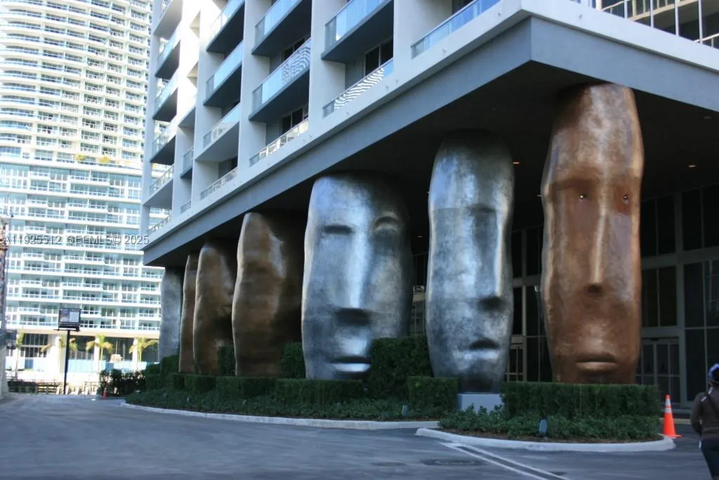 485 Brickell Ave # 3307, Miami, FL 33131 photo 13