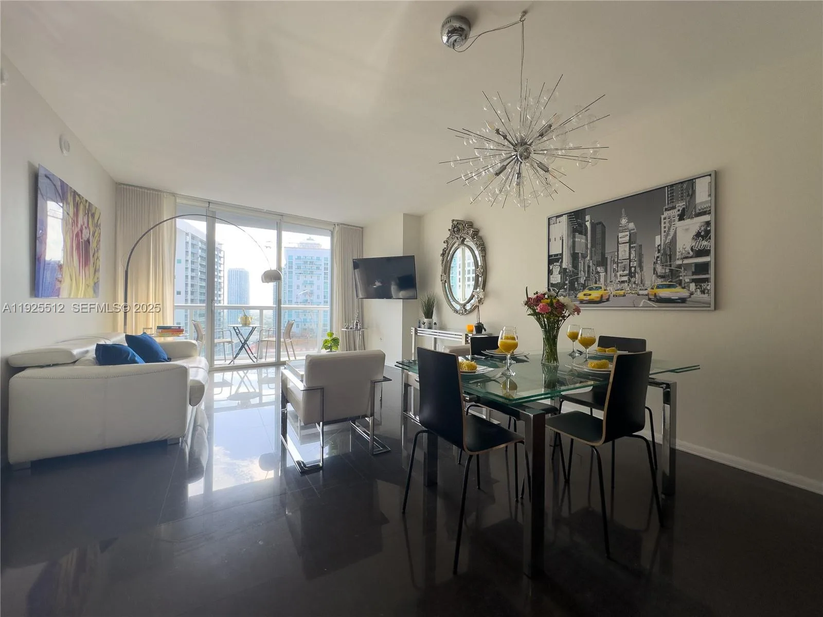 485 Brickell Ave # 3307, Miami, FL 33131 photo 3