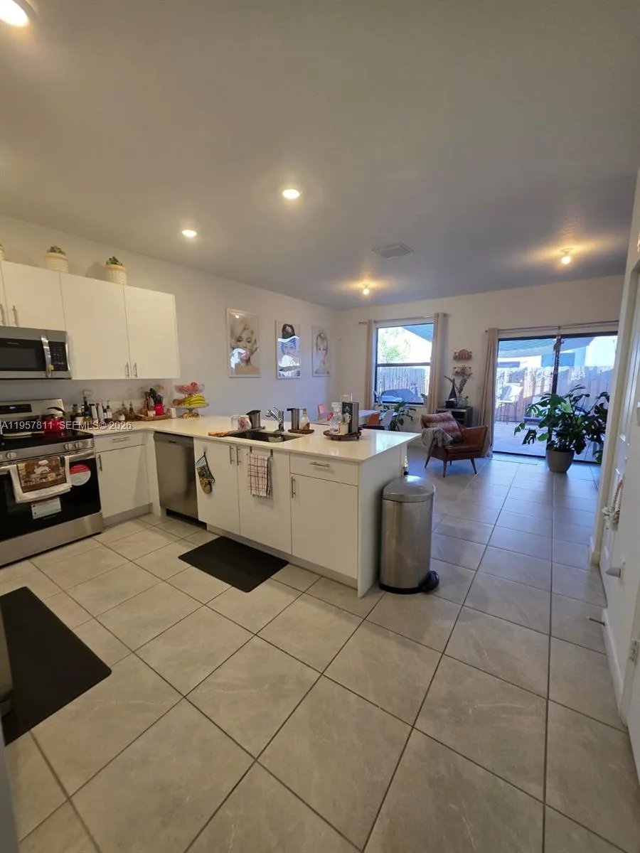 23337 SW 128th Ave, Homestead, FL 33032 photo 5